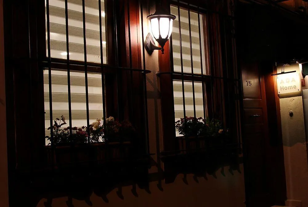 *** Guest house Ada Home Istanbul Turkey